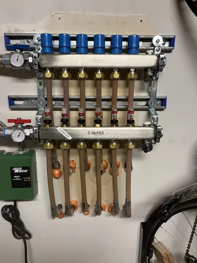 Plumber performing Leak Detection at a residential property in Wood Dale